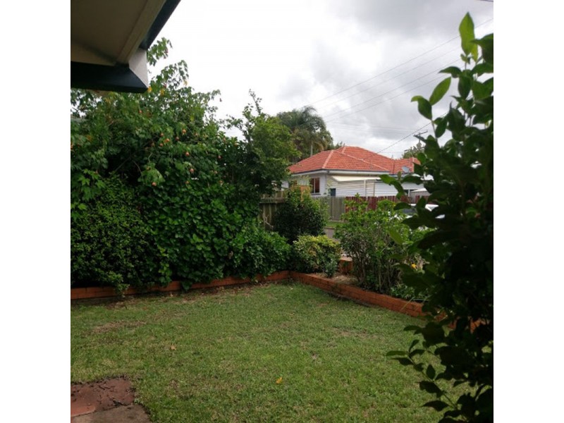 2a Birdwood Street, Newtown QLD 4350