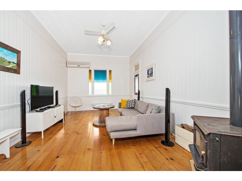 62 Mabel Street, Harlaxton QLD 4350