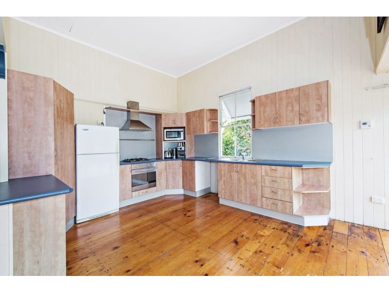 62 Mabel Street, Harlaxton QLD 4350