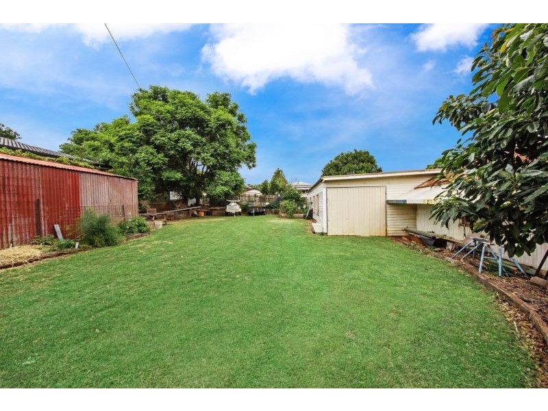 62 Mabel Street, Harlaxton QLD 4350