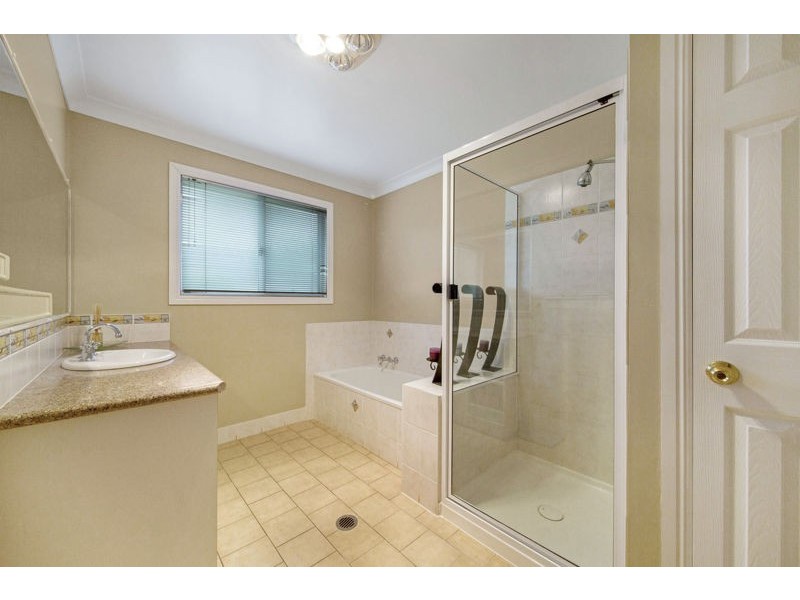 1 Binda Drive, Cranley QLD 4350