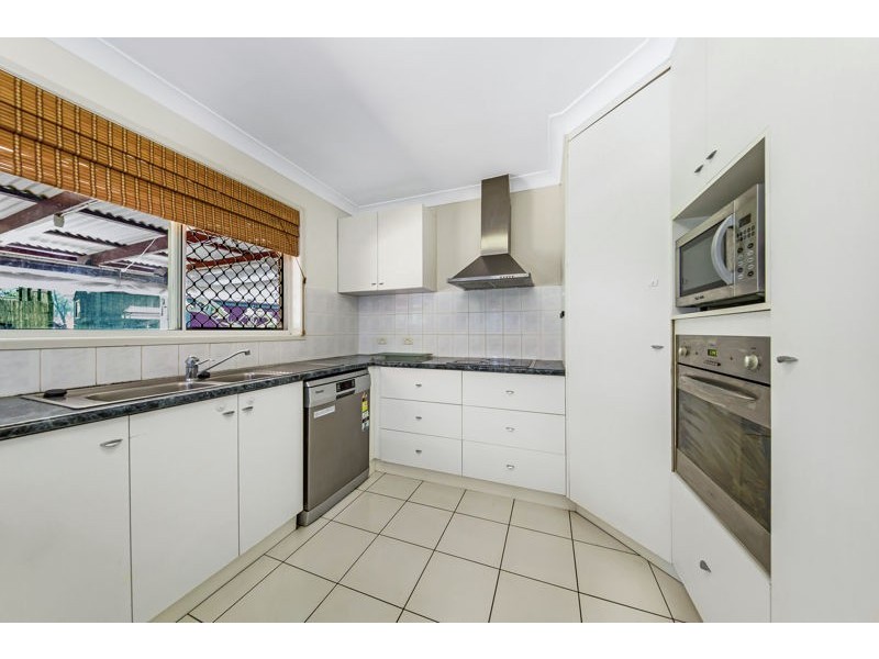 35 Stratford Drive, Wyreema QLD 4352