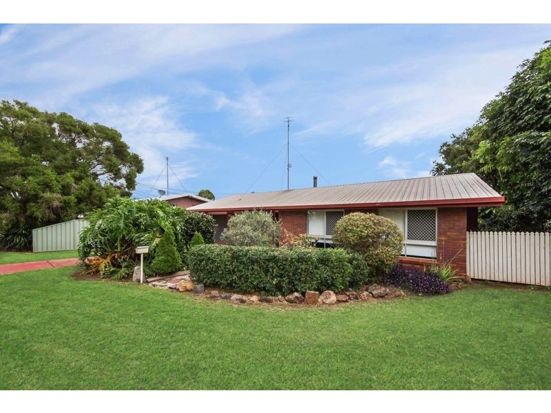 19 Brendanbri Street, Kearneys Spring QLD 4350
