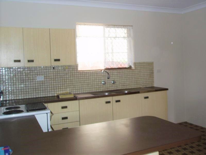1/19a Llewellyn Street, Centenary Heights QLD 4350