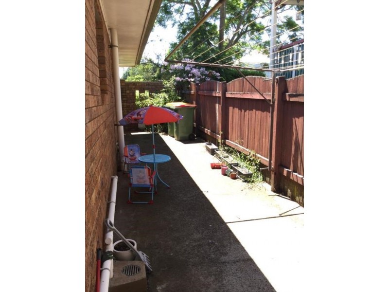 1/19a Llewellyn Street, Centenary Heights QLD 4350
