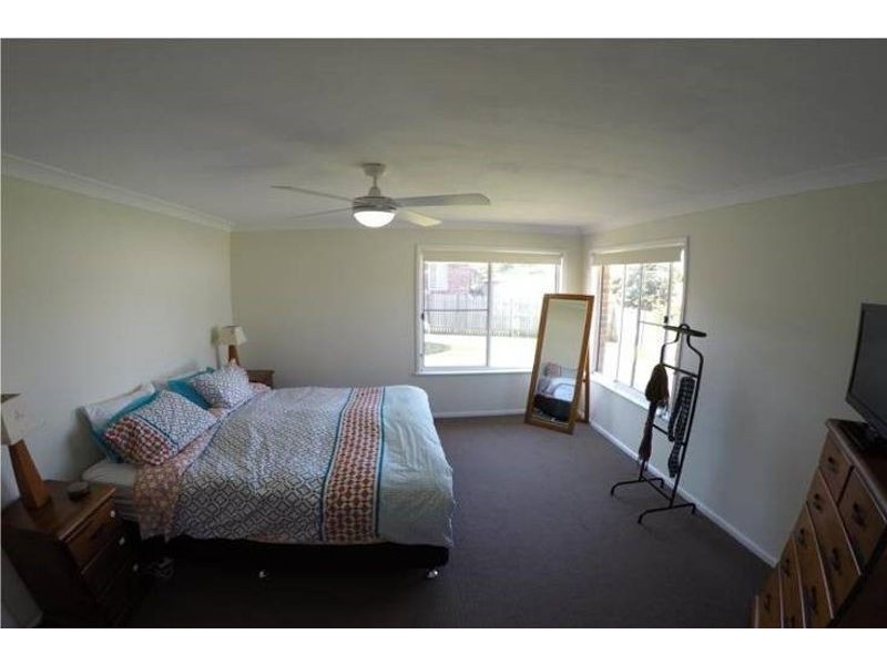 170 Ramsay Street, Centenary Heights QLD 4350