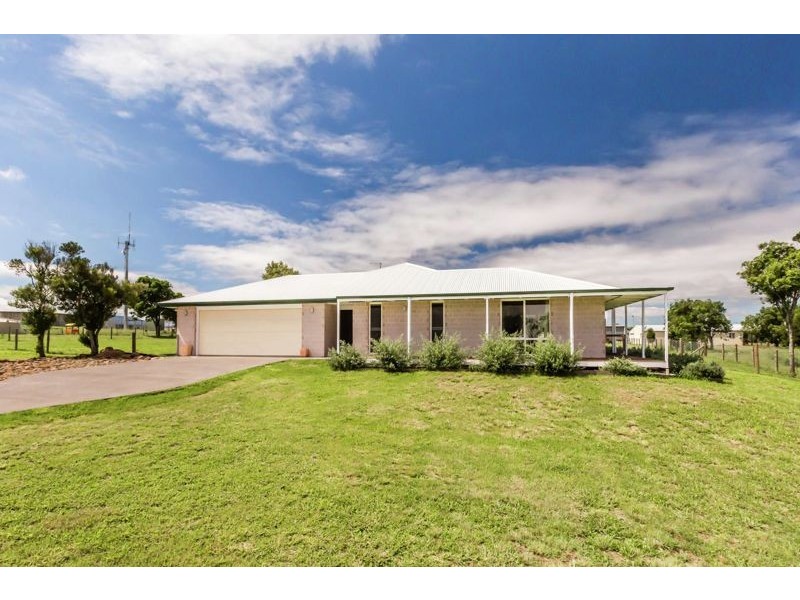 22 Hilltop Drive, Gowrie Junction QLD 4352