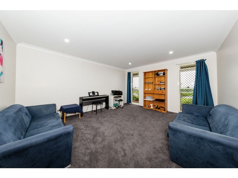 22 Hilltop Drive, Gowrie Junction QLD 4352
