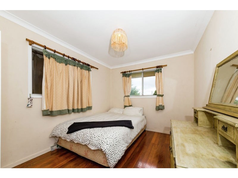 18 Friend Street, Harristown QLD 4350
