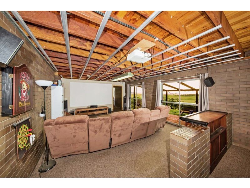 25 Linora Drive, Gowrie Mountain QLD 4350