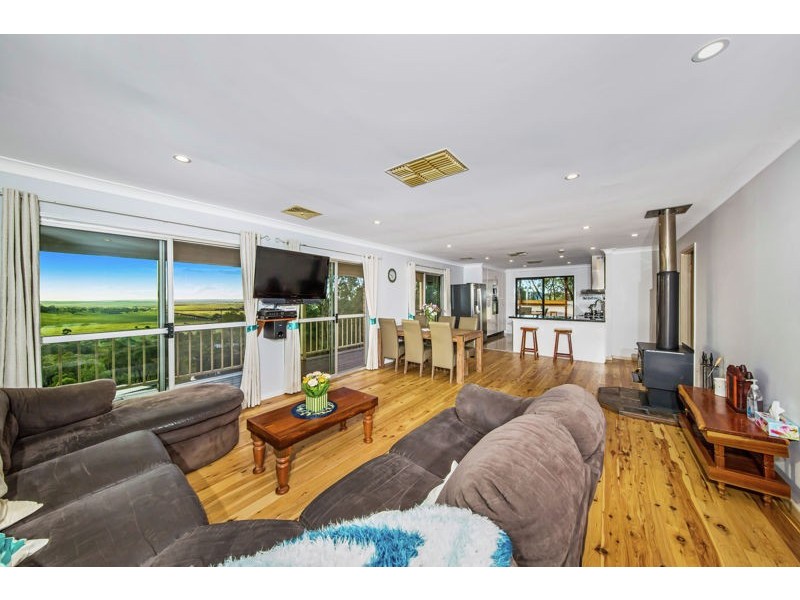 25 Linora Drive, Gowrie Mountain QLD 4350