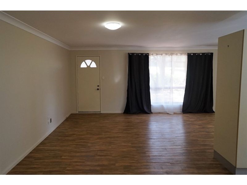 2/8 Rebecca Court, Kearneys Spring QLD 4350