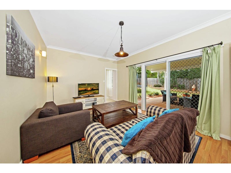 93 Bridge Street, Mount Lofty QLD 4350