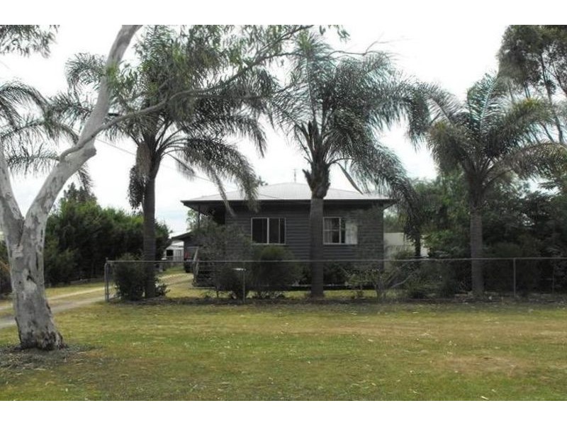 6 Creek Street, Cambooya QLD 4358