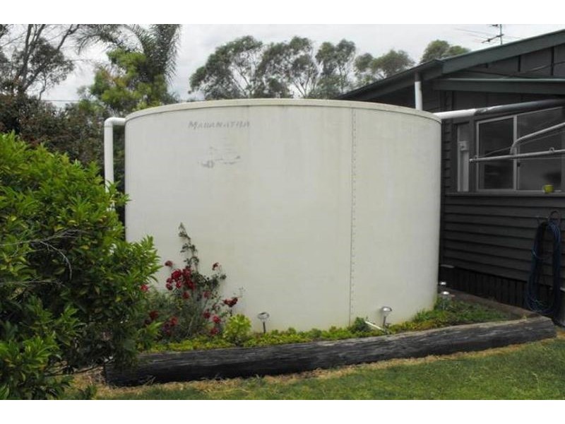 6 Creek Street, Cambooya QLD 4358
