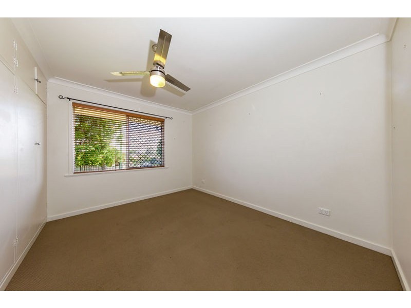 304 South Street, Harristown QLD 4350