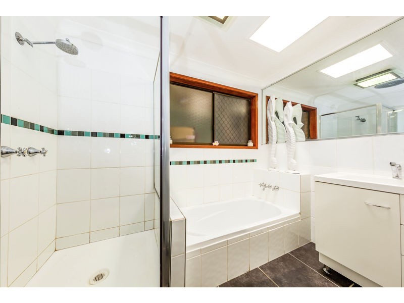 10 Brigalow Street, Newtown QLD 4350