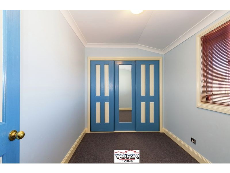 3 Hawthorn Street, East Toowoomba QLD 4350