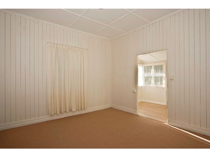 16A Healy Street, South Toowoomba QLD 4350