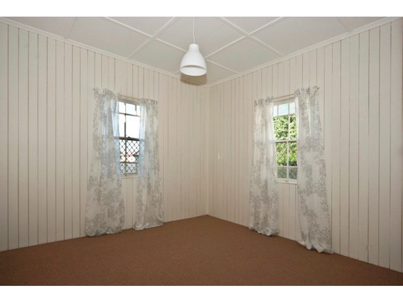 16A Healy Street, South Toowoomba QLD 4350