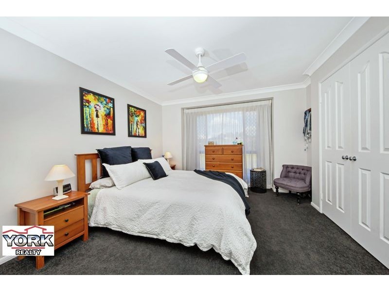 16 Sportsman Drive, Kleinton QLD 4352