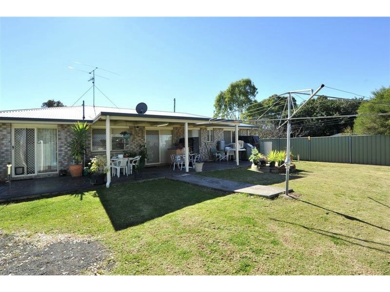 8 Gore Street, Westbrook QLD 4350