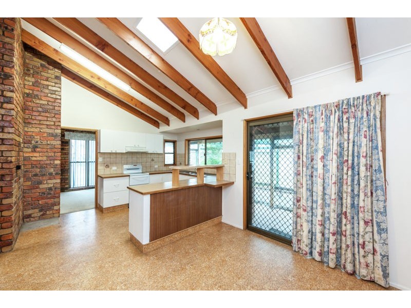 8 Umbiram Road, Wyreema QLD 4352