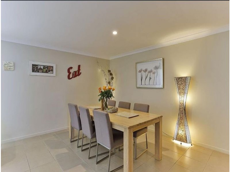 10 Dixon Court, Wilsonton Heights QLD 4350