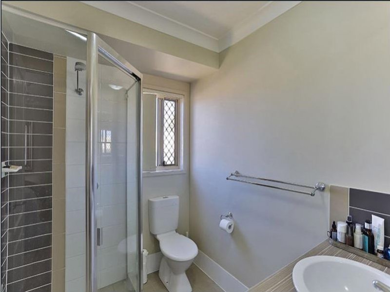 10 Dixon Court, Wilsonton Heights QLD 4350