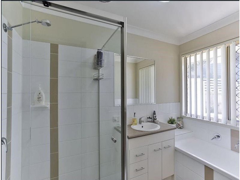10 Dixon Court, Wilsonton Heights QLD 4350