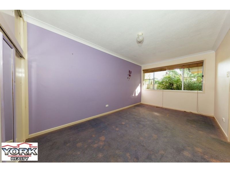 20 Schloss Street, Centenary Heights QLD 4350