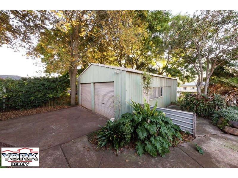 20 Schloss Street, Centenary Heights QLD 4350