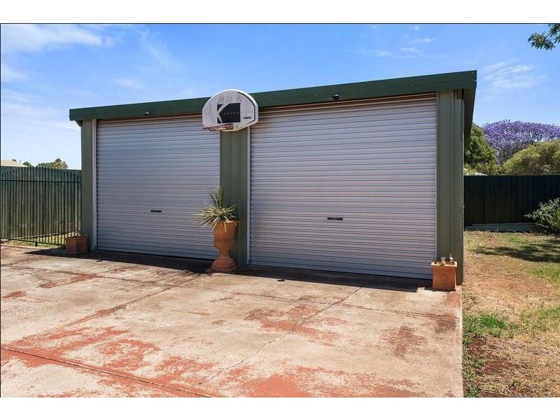 67 Cortess Street, Harristown QLD 4350