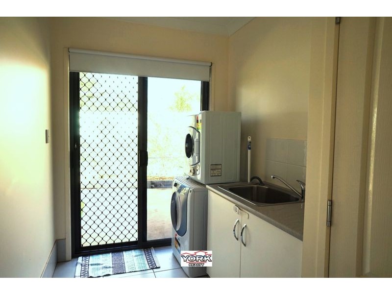 17 Joann Court, Oakey QLD 4401