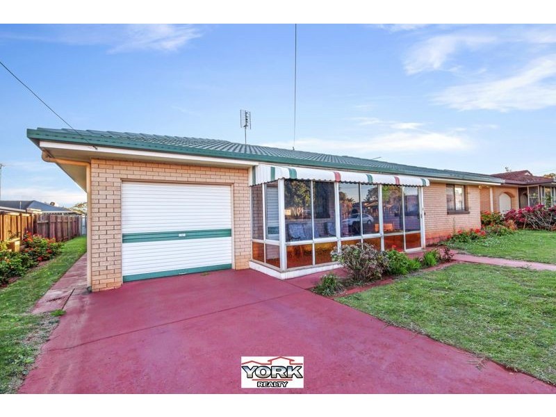 23 Denyer Street, Wilsonton QLD 4350