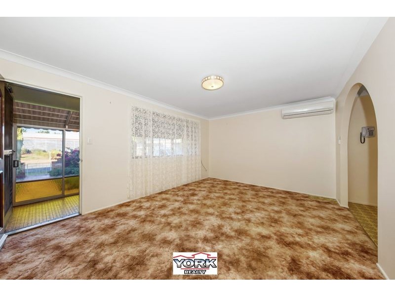 23 Denyer Street, Wilsonton QLD 4350