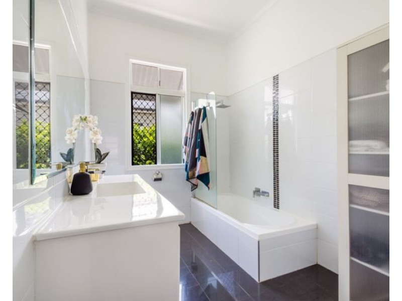 35 Grenier Street, Toowoomba City QLD 4350