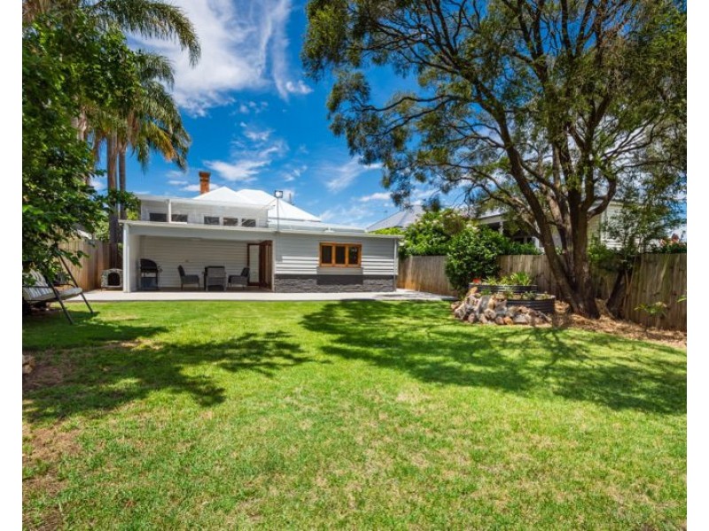 35 Grenier Street, Toowoomba City QLD 4350