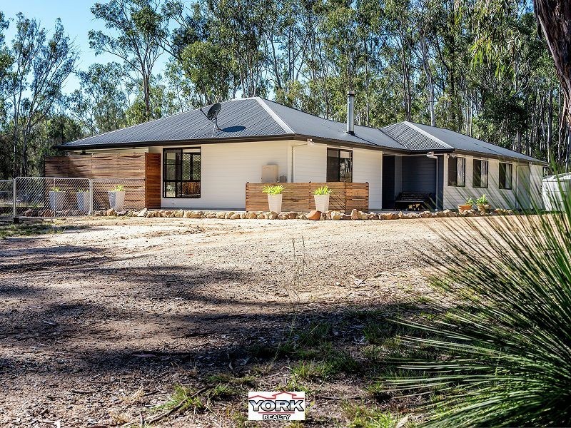 224 Hendon Deuchar Road, Deuchar QLD 4362
