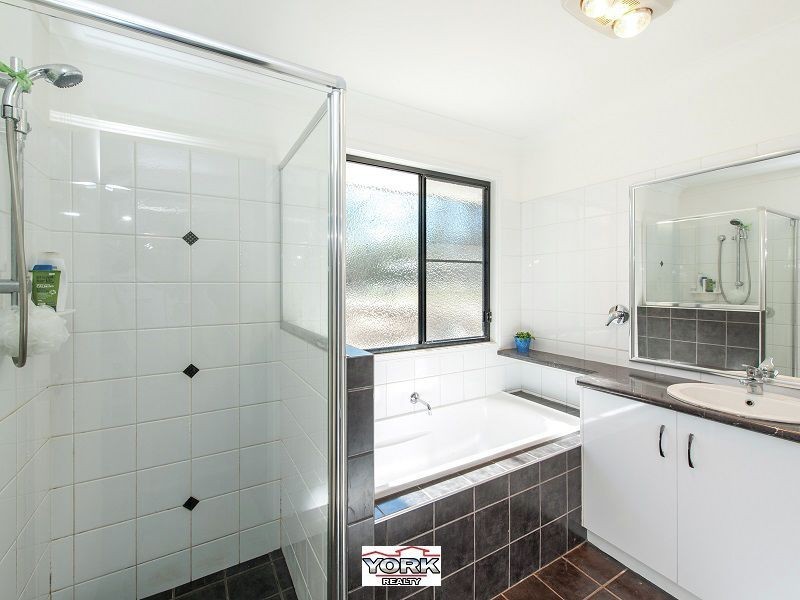 224 Hendon Deuchar Road, Deuchar QLD 4362