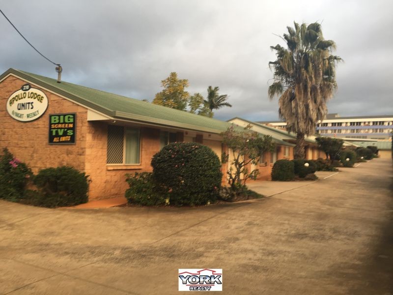 6/210 James Street, South Toowoomba QLD 4350