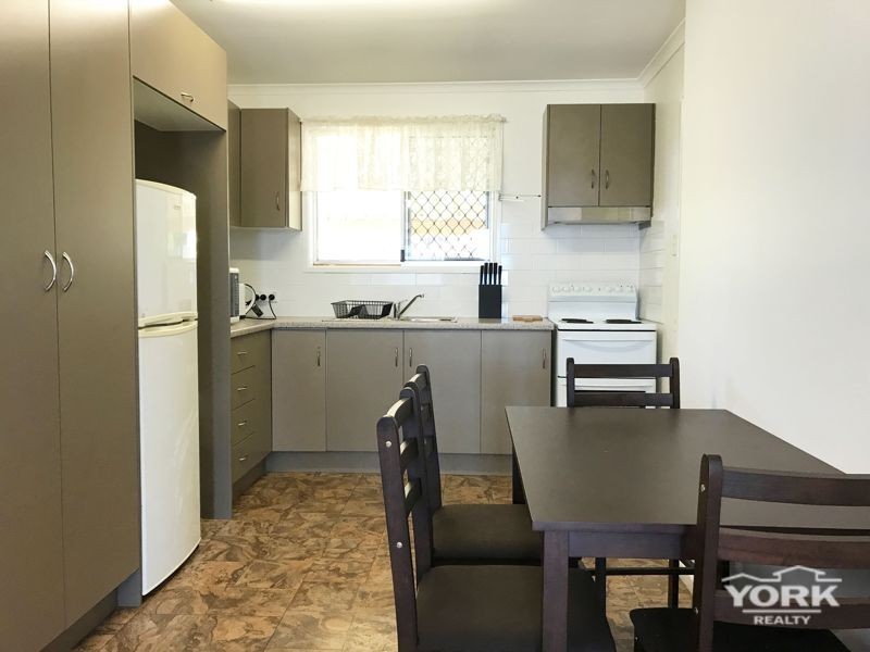 1/9 Lovejoy Court, Kearneys Spring QLD 4350