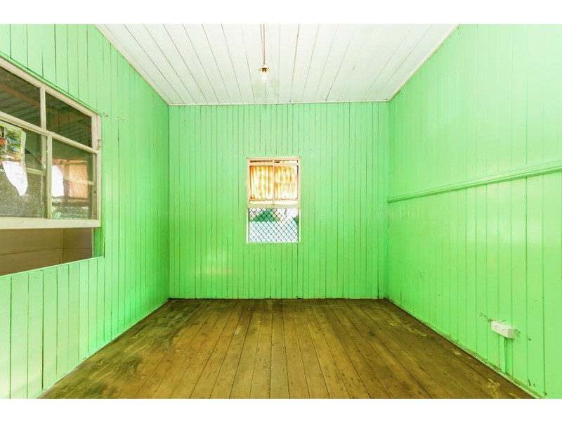 15 Wyndham Street, North Toowoomba QLD 4350