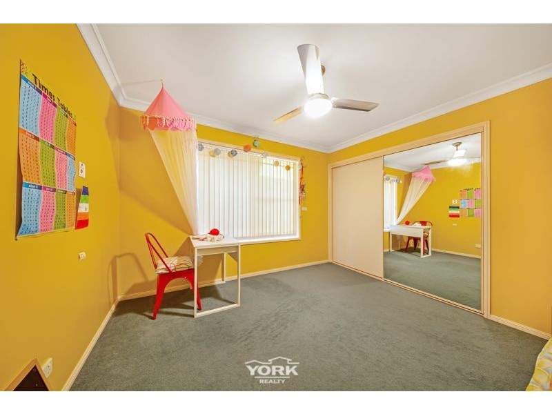 217 Nelson Street, Kearneys Spring QLD 4350