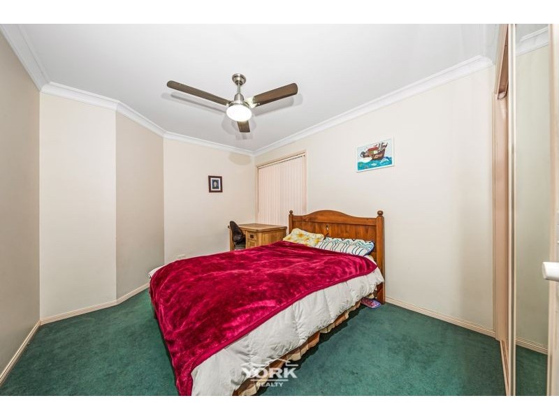 217 Nelson Street, Kearneys Spring QLD 4350
