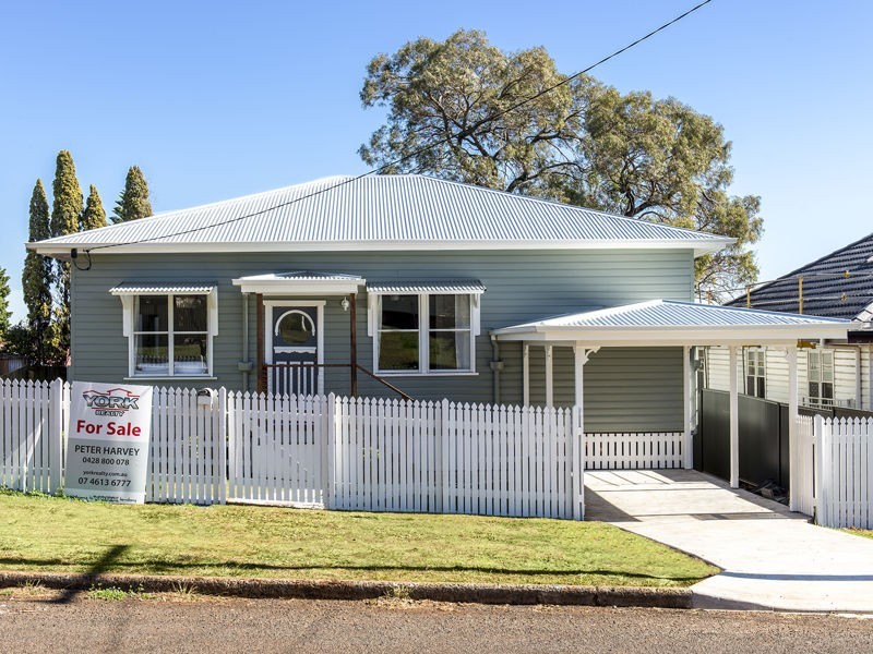 5 Hampshire Street, North Toowoomba QLD 4350