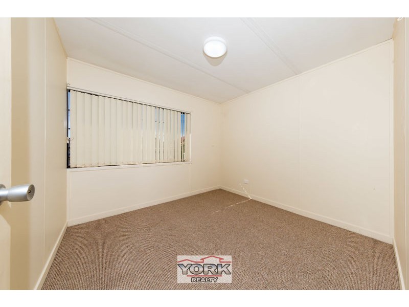 10 Frederick Street, East Toowoomba QLD 4350