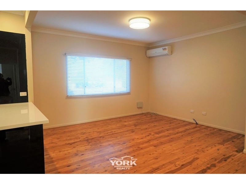 162 Ruthven Street, North Toowoomba QLD 4350