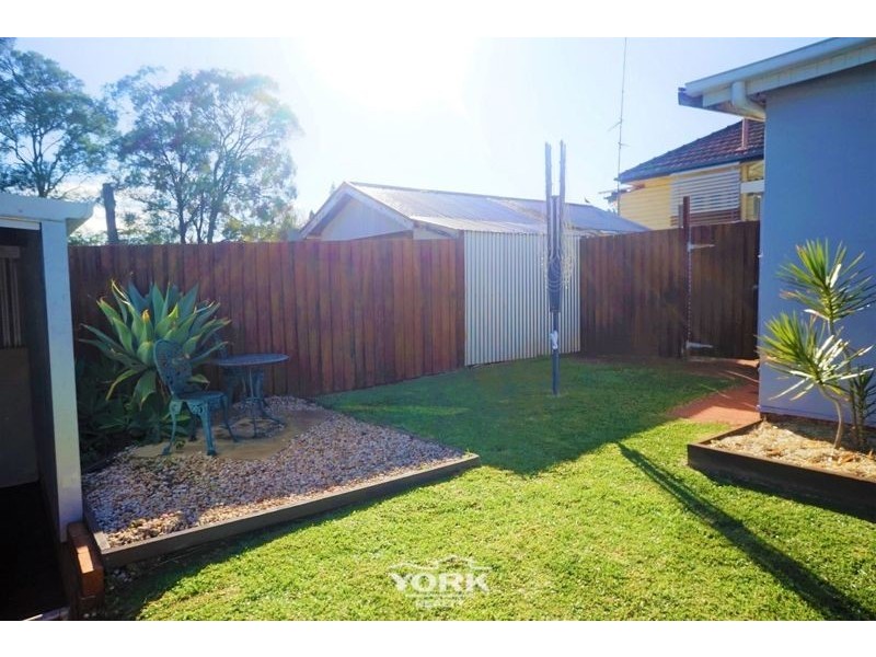 162 Ruthven Street, North Toowoomba QLD 4350