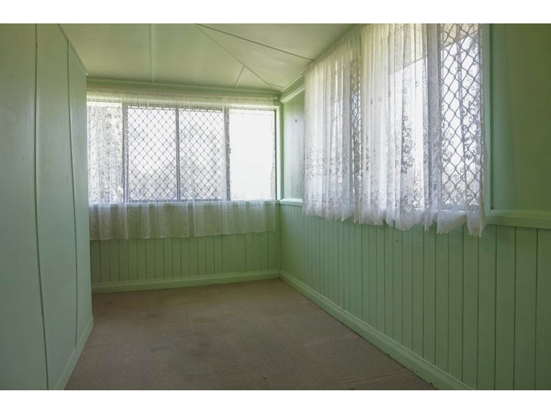 81 Lorrimer Street, Oakey QLD 4401